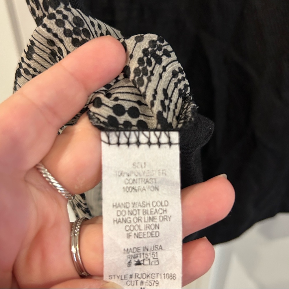 NWT Romeo & Juliet Sheer Tank Top Ruffles - Picture 7 of 7